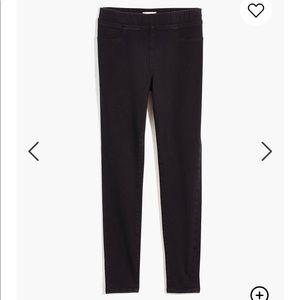 Madewell pull on skinny jeggings in black wash